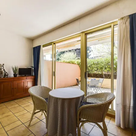 Apartamento Antares-2 *