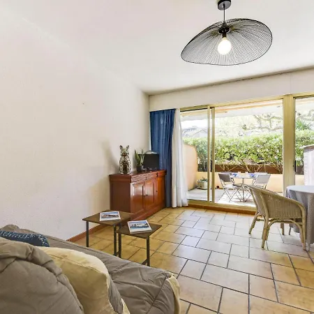 Antares-2 By Interhome Cavalaire-sur-Mer